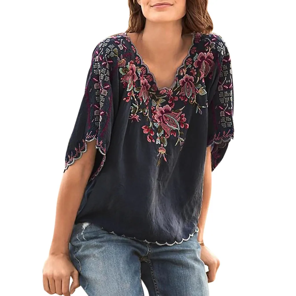 Women Blouses Chemisier Femme Fashion Plus Size Vintage Embroidery Print Shirt V-Neck Half Sleeve Tops Blouse roupas feminina
Women Blouses Chemisier Femme Fashion Plus Size Vintage Embroidery Print Shirt V-Neck Half Sleeve Tops Blouse roupas feminina