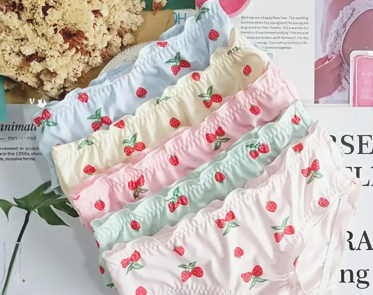 100% Real Photos M L Cute Kawaii Lolita Strawberry Printing Milk Silk Panties Briefs Panties Underwear Thong Lingerie WP449
100% Real Photos M L Cute Kawaii Lolita Strawberry Printing Milk Silk Panties Briefs Panties Underwear Thong Lingerie WP449
