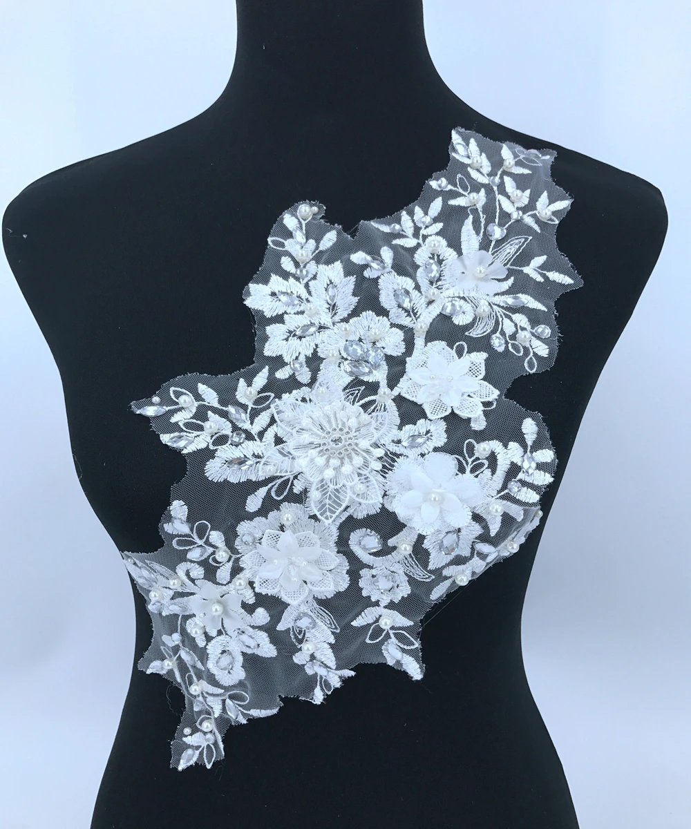 handmade white Hot drilling Rhinestone beaded lace embroidery patch applique wedding dress bordados DIY Performance clothing
handmade white Hot drilling Rhinestone beaded lace embroidery patch applique wedding dress bordados DIY Performance clothing