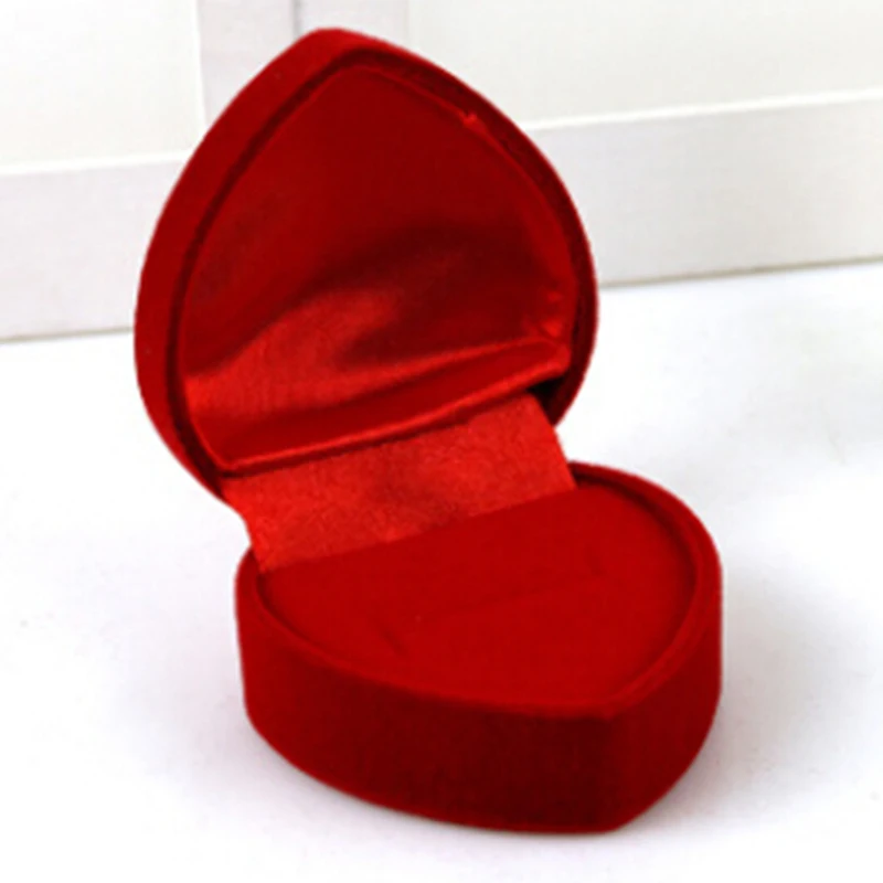 Cute Red Carrying Cases Foldable Red Heart Shaped Ring Box For Rings Lid Open Velvet Display Box Jewelry Wedding Package
Cute Red Carrying Cases Foldable Red Heart Shaped Ring Box For Rings Lid Open Velvet Display Box Jewelry Wedding Package
