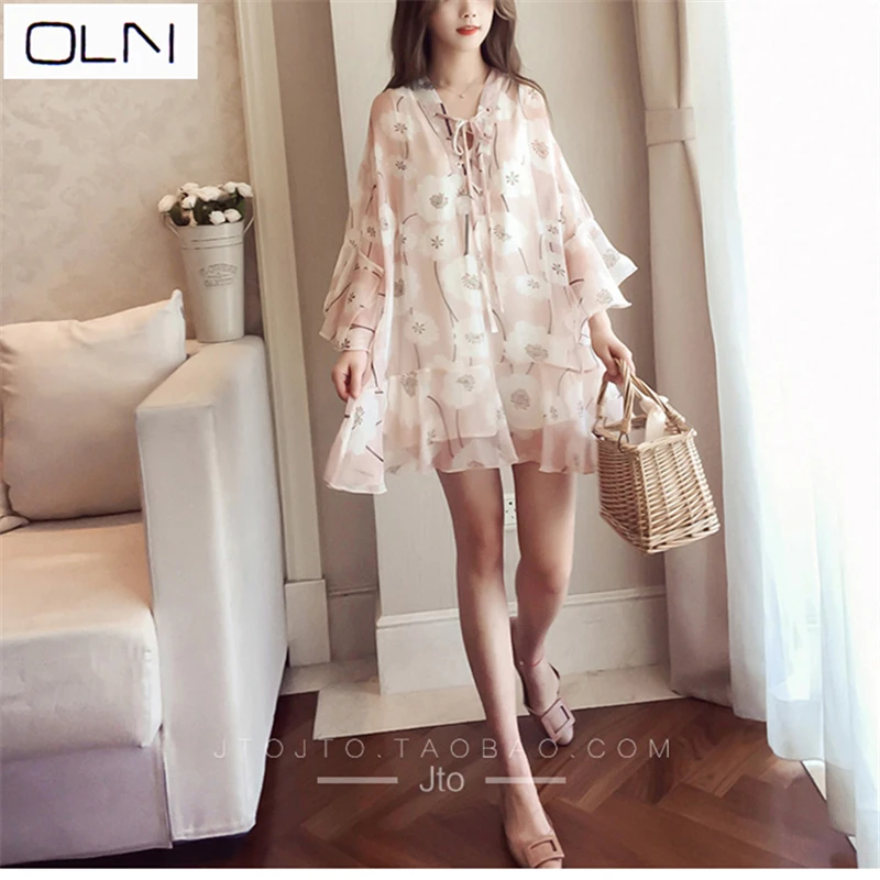 chiffon dress OLN new fat MM plus fat large size long lotus leaf sleeve floral weight 100 kg dress Vestidos Korean summer M-4XL
chiffon dress OLN new fat MM plus fat large size long lotus leaf sleeve floral weight 100 kg dress Vestidos Korean summer M-4XL