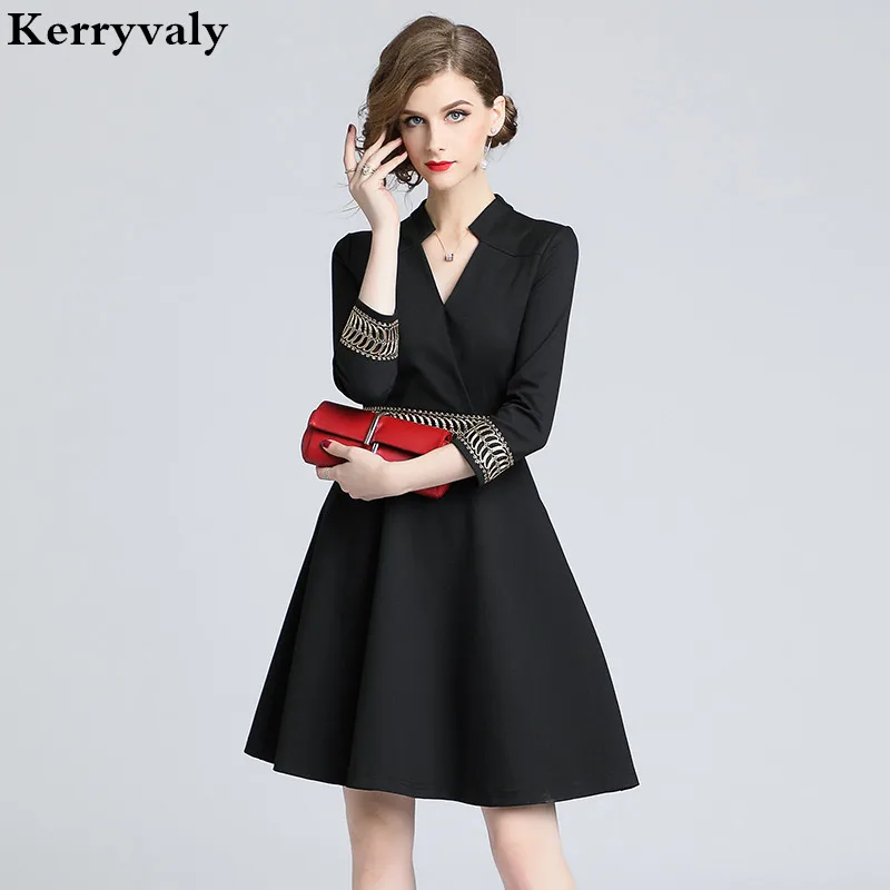 Autumn Long-sleeved Women Embroidered Dress Vestidos Casuales Mujer 2019 Midi Black Office Dress Lange Jurken K6202
Autumn Long-sleeved Women Embroidered Dress Vestidos Casuales Mujer 2019 Midi Black Office Dress Lange Jurken K6202