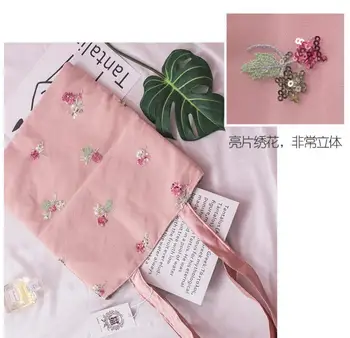 Angelatracy 2019 Fashion Sequins Flower Floral Canvas Japan Embroidery Bohemian Shopping Crossbody Casual Totes Bags Handbags
Angelatracy 2019 Fashion Sequins Flower Floral Canvas Japan Embroidery Bohemian Shopping Crossbody Casual Totes Bags Handbags