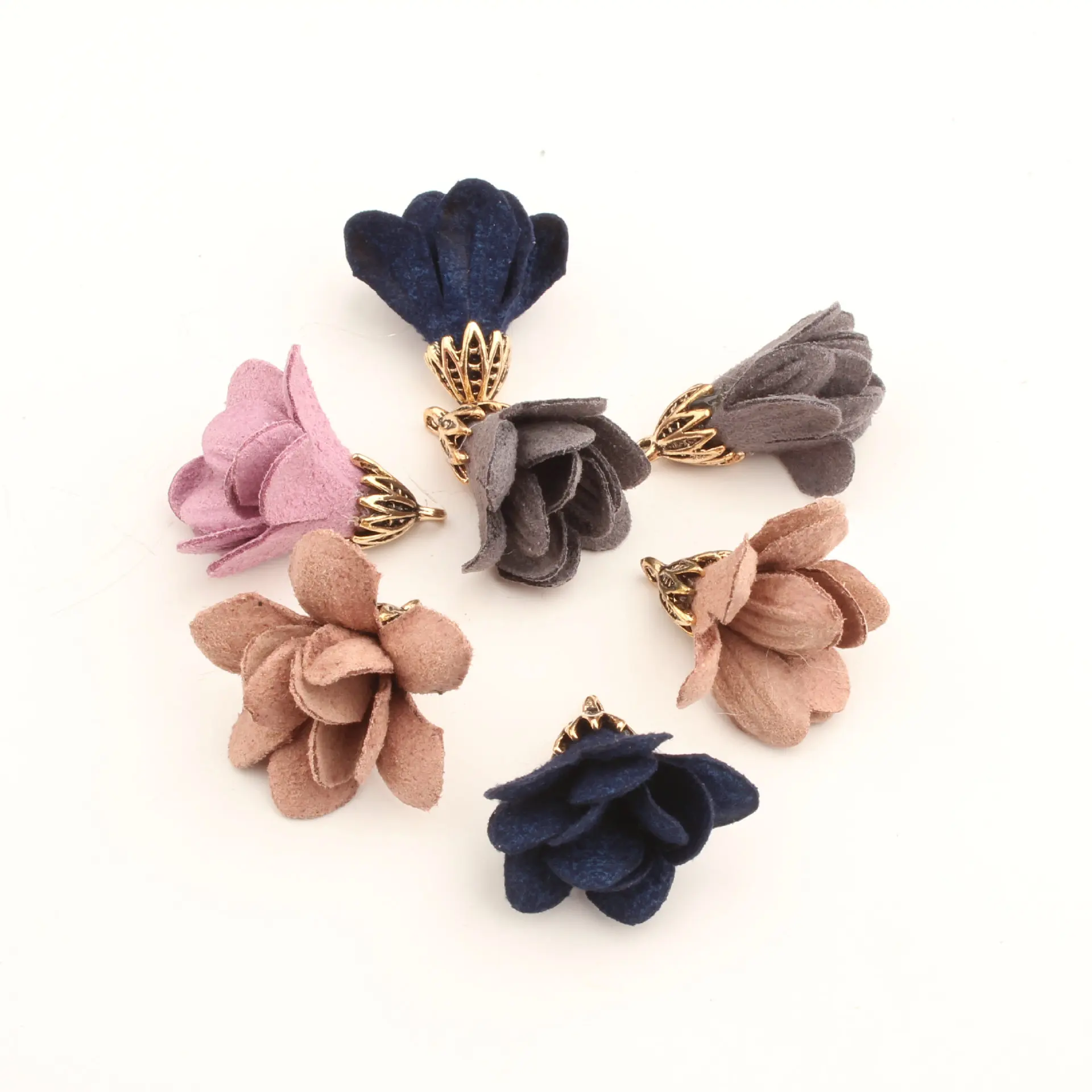 20PCS/Lot Tassels For Jewelry DIY 24*24mm Suede Tassel Flower Charm Pendants For Necklace Bracelet Making Earring Accessories
20PCS/Lot Tassels For Jewelry DIY 24*24mm Suede Tassel Flower Charm Pendants For Necklace Bracelet Making Earring Accessories