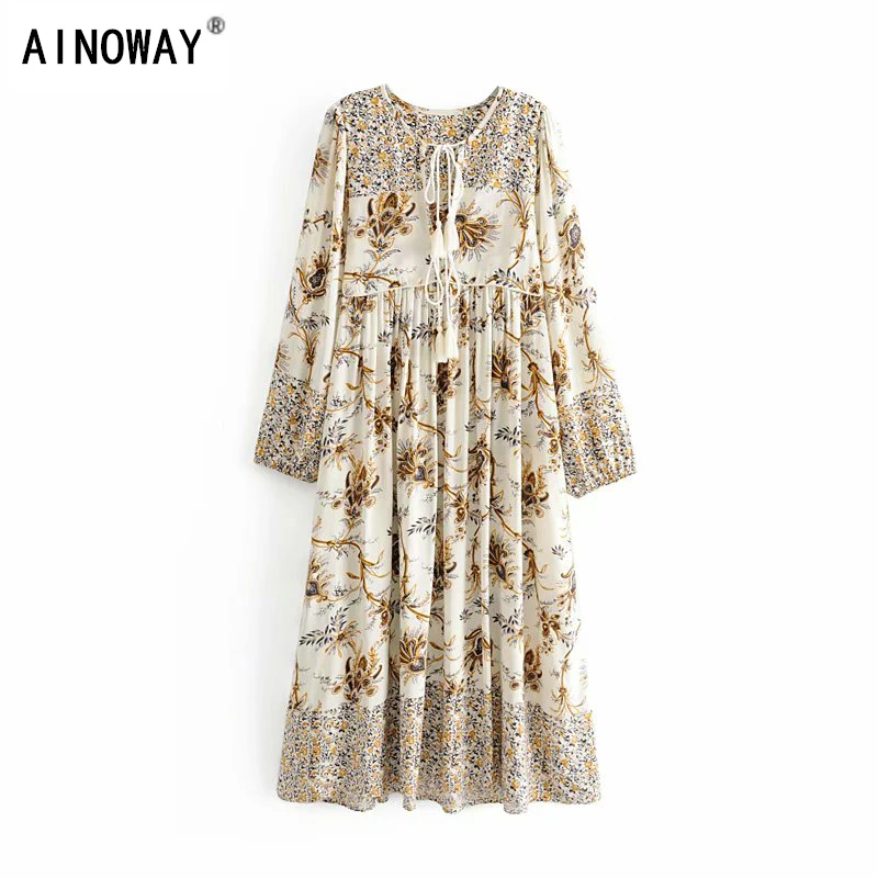 Vintage chic women tassel floral print beach long Bohemian Maxi dress Ladies rayon cotton pleated Boho dress vestidos
Vintage chic women tassel floral print beach long Bohemian Maxi dress Ladies rayon cotton pleated Boho dress vestidos
