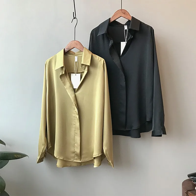 2019 Spring Fashion Women Satin Shirts Long Sleeve Turn down Collar Office Lady Chic Working Shirt Tops
2019 Spring Fashion Women Satin Shirts Long Sleeve Turn down Collar Office Lady Chic Working Shirt Tops