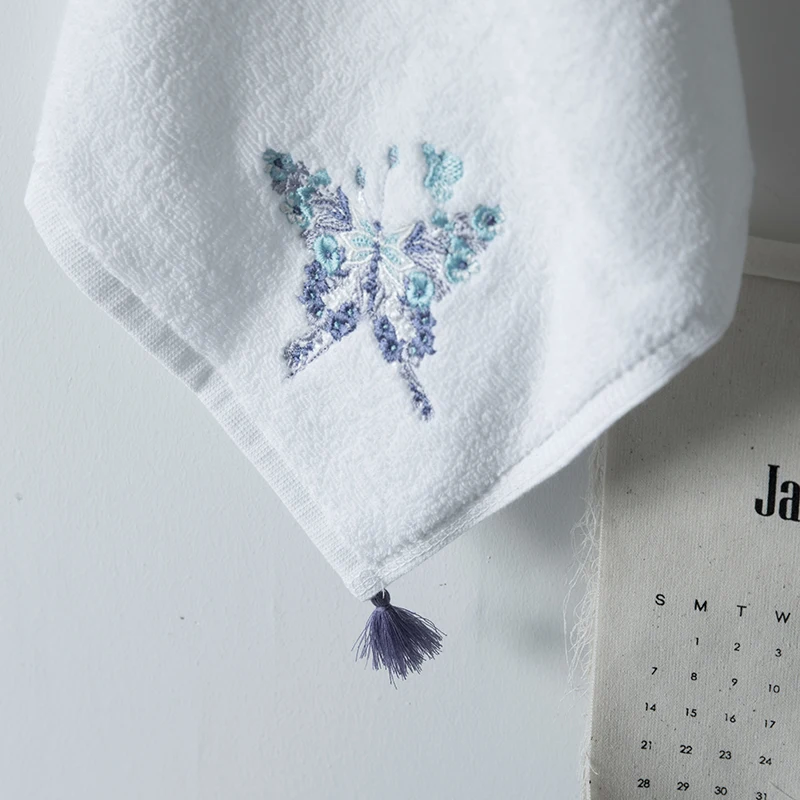 Luxury-Embroidery-Butterfly-Pattern-Bath-Towel-Set-with-Handmade-Tassel-100%-Cotton-Beach-Towels-for-Adults-Absorbent-Face-Towel-4