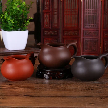 220ML Yixing Purple Clay Natural Raw Ore Fair Cup Office Tea Ceremony Cha Hai Zisha Public Cups Home Coffee Milk Handgrip Mug
220ML Yixing Purple Clay Natural Raw Ore Fair Cup Office Tea Ceremony Cha Hai Zisha Public Cups Home Coffee Milk Handgrip Mug