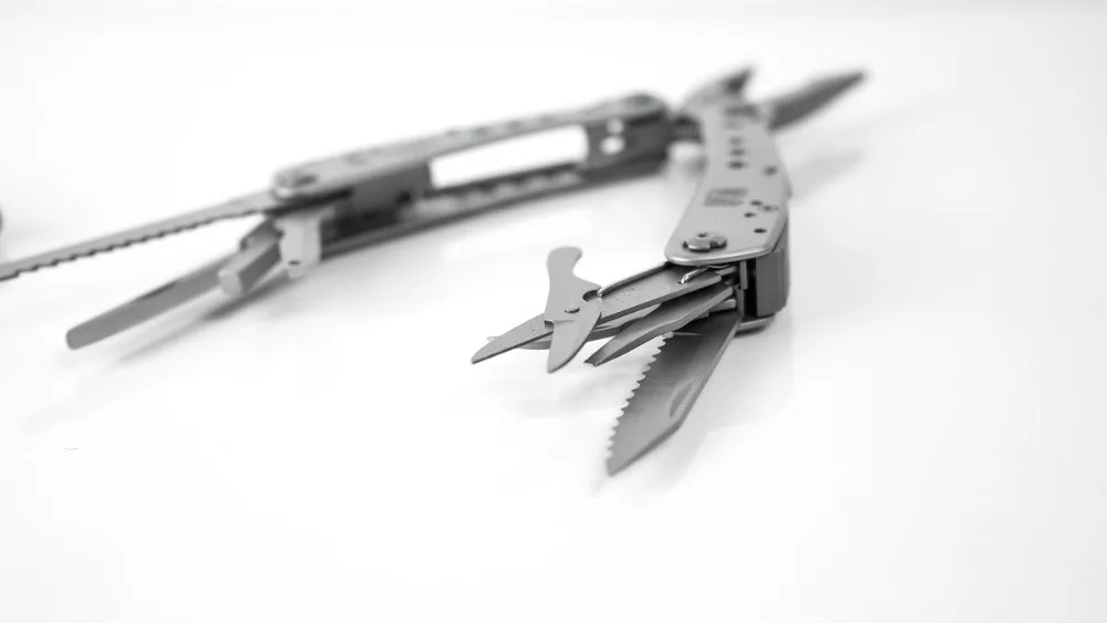 G201 plier 12
