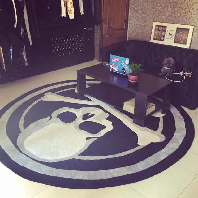 100% acrylic thick skull carpet for living room and bedroom rug gray and black soft luxury carpet kids room tapete customized
100% acrylic thick skull carpet for living room and bedroom rug gray and black soft luxury carpet kids room tapete customized