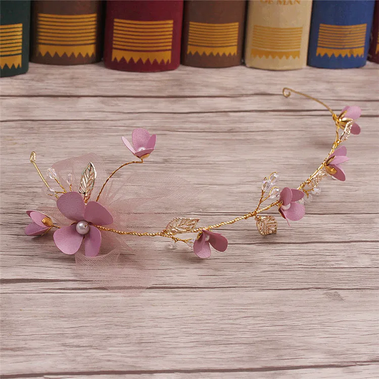 Korean bride leaves hair headdress simple wedding dress fabric flower crown hoop accessories 7039
Korean bride leaves hair headdress simple wedding dress fabric flower crown hoop accessories 7039