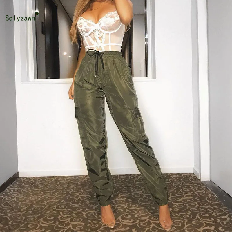 2019 Women Elastic High Waist Solid Cargo Pants Spring Streetwear Satin Fitness Pockets Sweatpants Trouser Jogger Pantalon Femme
2019 Women Elastic High Waist Solid Cargo Pants Spring Streetwear Satin Fitness Pockets Sweatpants Trouser Jogger Pantalon Femme
