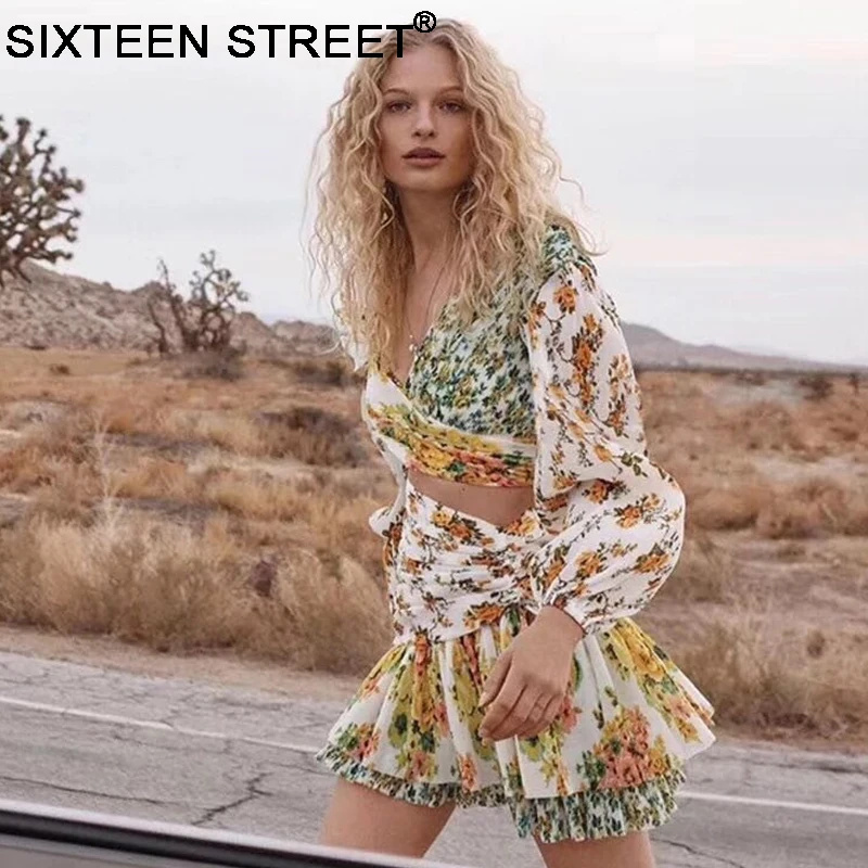 New summer lantern sleeve dress for woman V neck sexy backless seaside wear short waist hollow dresses
New summer lantern sleeve dress for woman V neck sexy backless seaside wear short waist hollow dresses