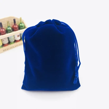 50pcs Royal Blue Velvet Bag 7x9cm Small Drawstring Pouch Jewelry Package Bag Christmas Wedding Packaging Velvet Gift Bags
50pcs Royal Blue Velvet Bag 7x9cm Small Drawstring Pouch Jewelry Package Bag Christmas Wedding Packaging Velvet Gift Bags