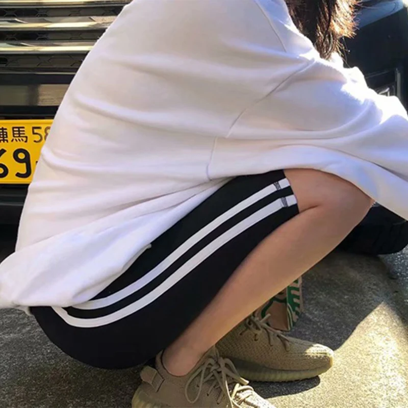 Фото Женские Спортивные Компрессионные брюки Harajuku черные короткие белые леггинсы с
