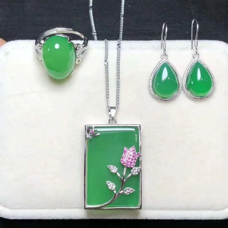 2019 Necklace Set Joyas Wholesale Natural Chrysoprase Eardrop Three-piece Agate Pendant Ring Ice Suit Jewelry Article Joker
2019 Necklace Set Joyas Wholesale Natural Chrysoprase Eardrop Three-piece Agate Pendant Ring Ice Suit Jewelry Article Joker