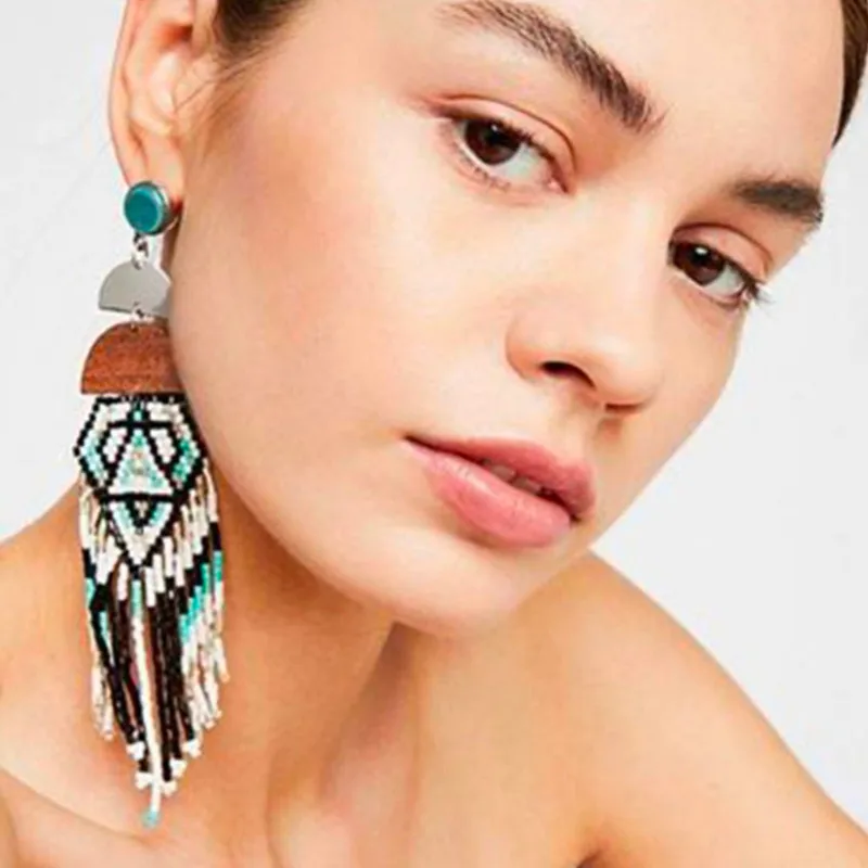 Full Acrylic Beads Female Tassel Earrings Handcraft Cool Model Show Fringed Element Splice Color Dangle Earrings for Women ET861
Full Acrylic Beads Female Tassel Earrings Handcraft Cool Model Show Fringed Element Splice Color Dangle Earrings for Women ET861