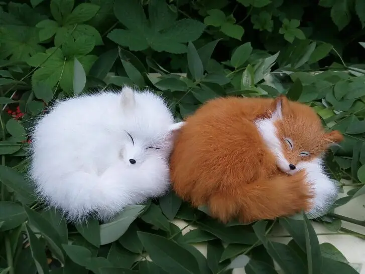 

a pair of cute Simulation fox toys polyethylene&furs yellow&white sleeping fox models gift about 14x5cm y0281