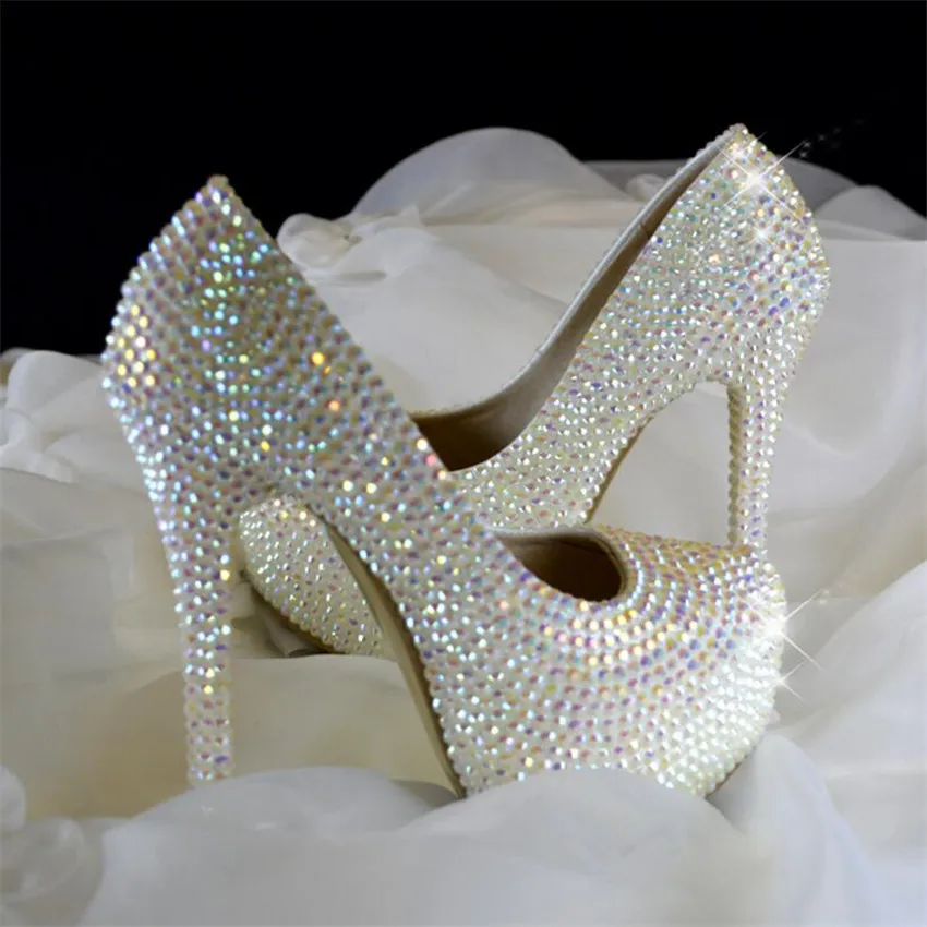 women rhinestones Pumps shoes Super flash diamond crystal shoes wedding shoes new stunning high-heeled shoes
women rhinestones Pumps shoes Super flash diamond crystal shoes wedding shoes new stunning high-heeled shoes