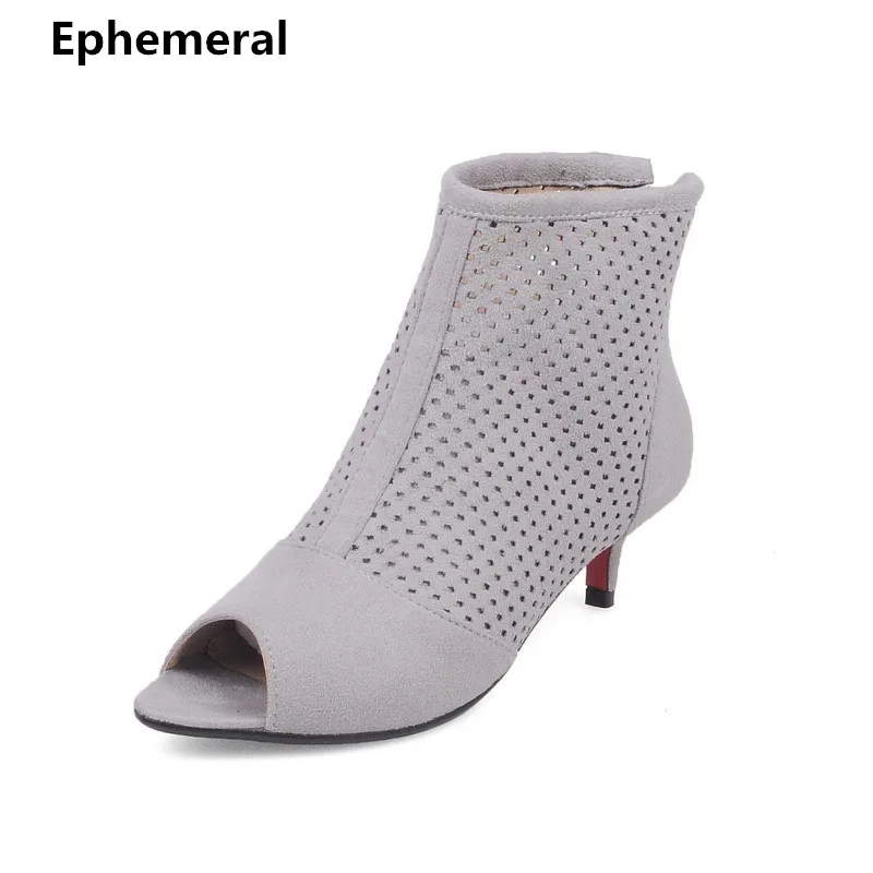 Ladies Summer Boots Plus size 11 12 Flock Cut outs Short Ankle Shoes Thin high heels Peep Toe Pumps With Zippers Plus Size 34-43
Ladies Summer Boots Plus size 11 12 Flock Cut outs Short Ankle Shoes Thin high heels Peep Toe Pumps With Zippers Plus Size 34-43