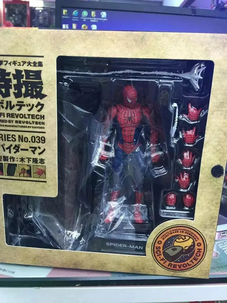 Spider Man Action Figure Toys SCI-FI REVOLTECH Spider-Man Anime Movie Figures Model Toy
Spider Man Action Figure Toys SCI-FI REVOLTECH Spider-Man Anime Movie Figures Model Toy