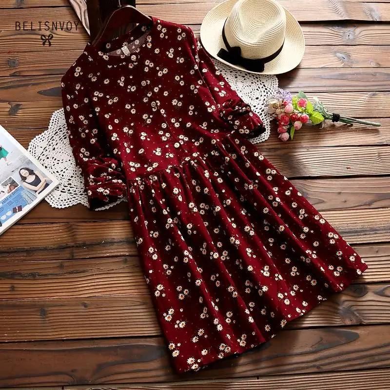 2019 New Autumn And Winter Dresses Red Blue Color Floral Print Long Sleeve Dress O Neck Corduroy Preppy Dress
2019 New Autumn And Winter Dresses Red Blue Color Floral Print Long Sleeve Dress O Neck Corduroy Preppy Dress