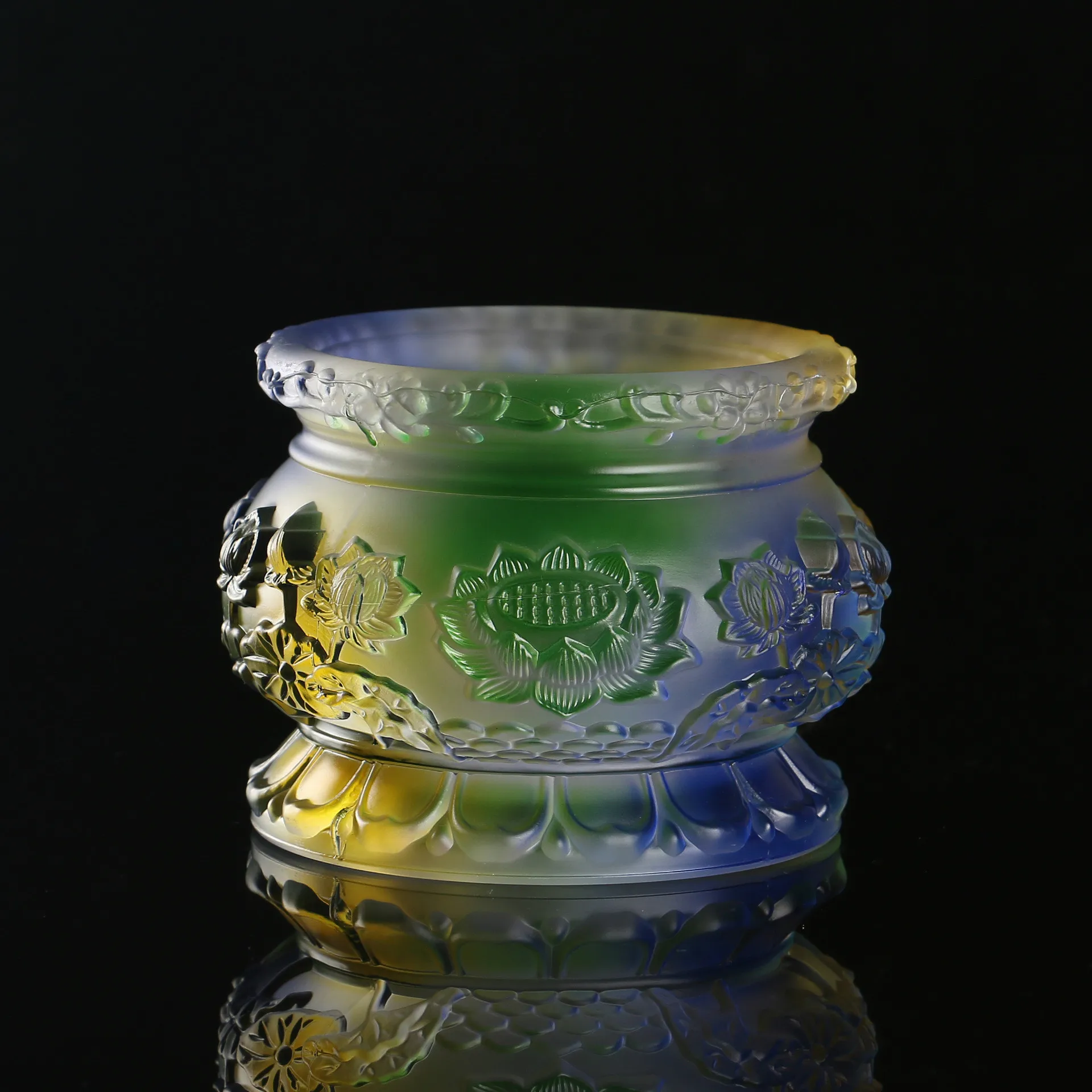 Buddhist Supplies Creative Glass Incense Burner Features Buddhist Temple Supplies 6 Inch Colorful Incense Pedestal
Buddhist Supplies Creative Glass Incense Burner Features Buddhist Temple Supplies 6 Inch Colorful Incense Pedestal