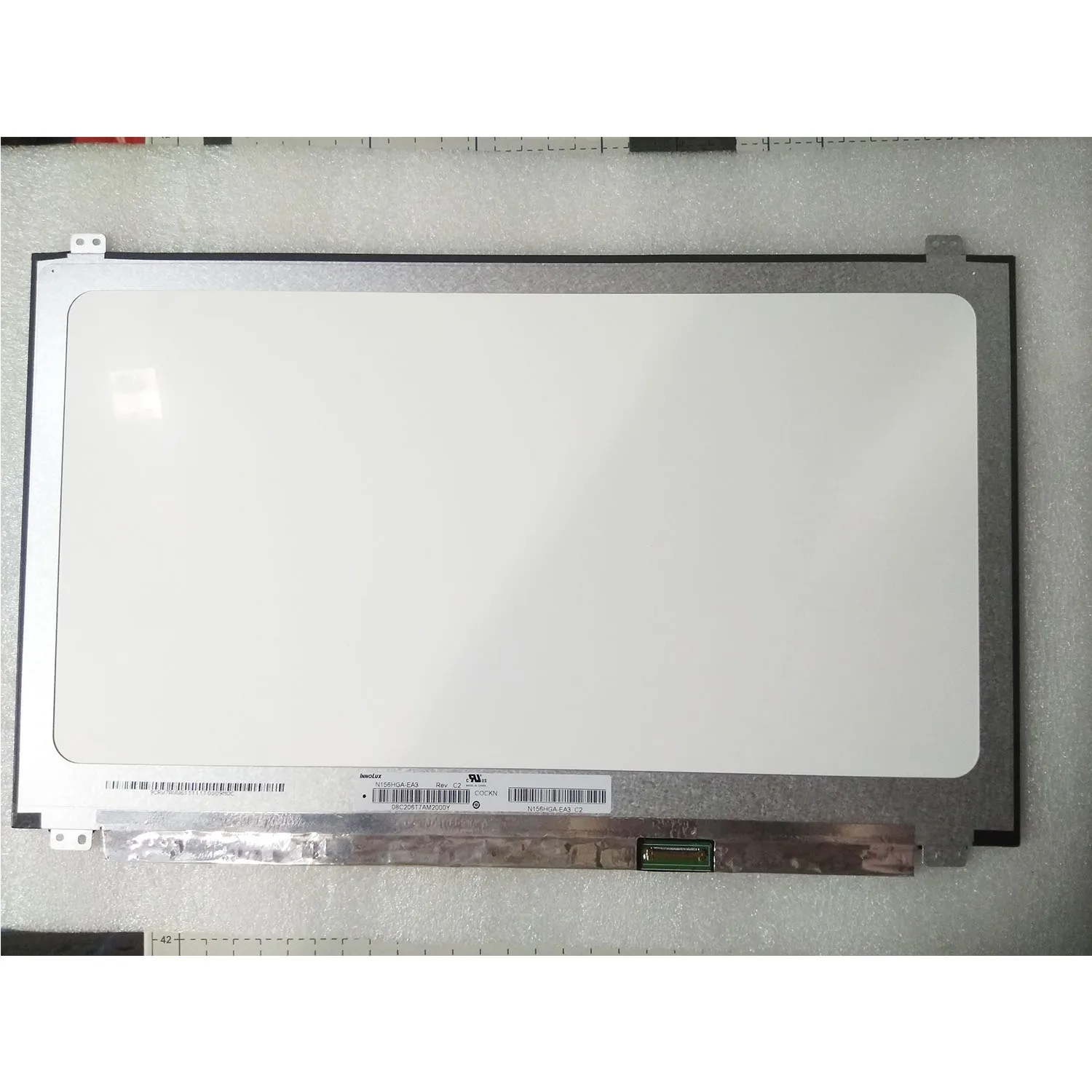 N156HCE-EN1 15.6" Laptop Matrix IPS 72% Color Gamut LCD Screen N156HCE EN1 With Screw holes FHD 1920X1080 30 Pins Panel
N156HCE-EN1 15.6" Laptop Matrix IPS 72% Color Gamut LCD Screen N156HCE EN1 With Screw holes FHD 1920X1080 30 Pins Panel