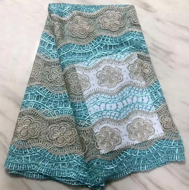 African Lace Fabric 2019 Embroidered Nigerian Laces Fabric Bridal High Quality French Tulle Lace Fabric For Wedding Party
African Lace Fabric 2019 Embroidered Nigerian Laces Fabric Bridal High Quality French Tulle Lace Fabric For Wedding Party