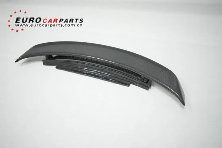 On sale! R8 GT rear wing fit for AD R8 V8 V10 GT style carbon fiber material R8 rear wing with trunk lid mesh (4)