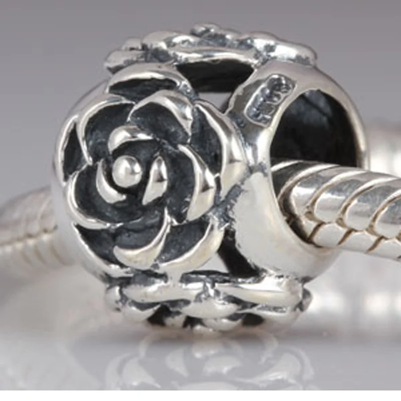 925 Sterling Silver Roses Flower Charm Beads Fit Original Brand 4.5mm Troll Bracelets Making For Women's DIY Jewelry Making
925 Sterling Silver Roses Flower Charm Beads Fit Original Brand 4.5mm Troll Bracelets Making For Women's DIY Jewelry Making