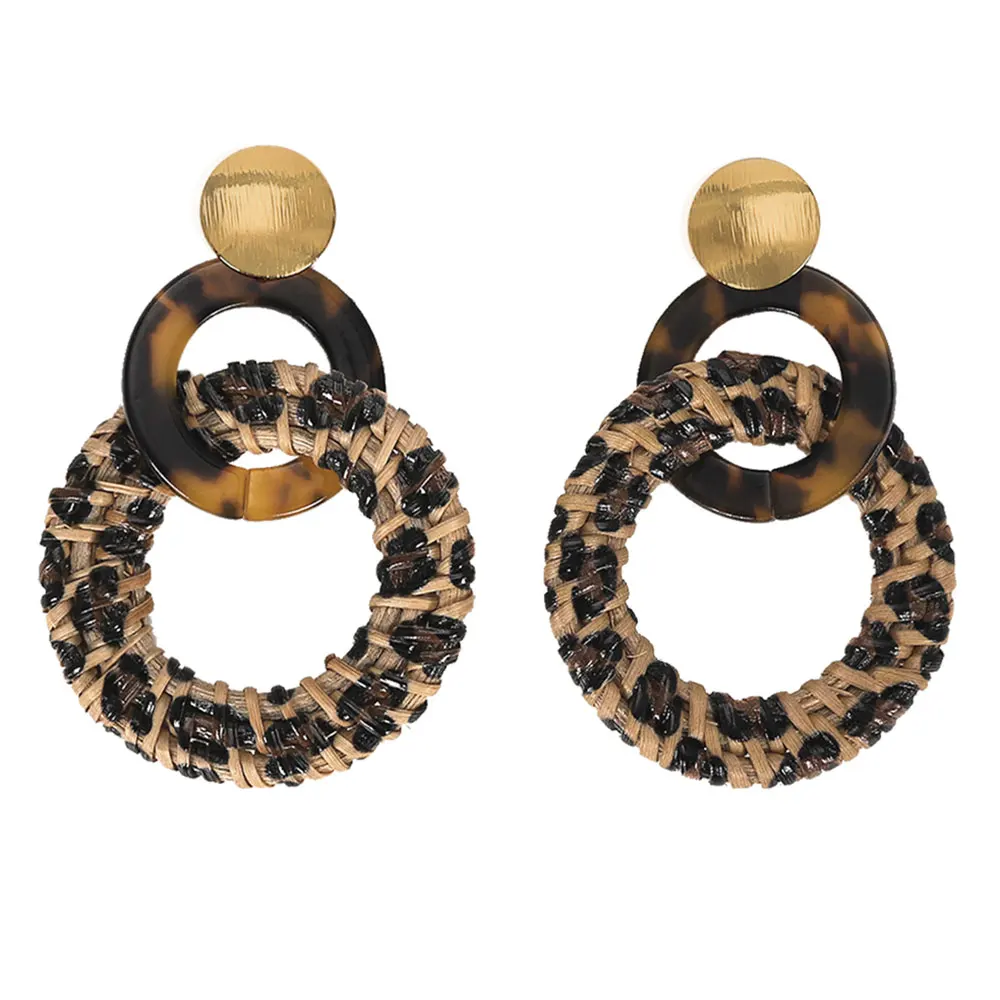 Ethnic Handmade Ear Rings Korean Fashion Earrings for Women 2019 Statement Resin Drop Earring Unique Design Jewelry Gift Party
Ethnic Handmade Ear Rings Korean Fashion Earrings for Women 2019 Statement Resin Drop Earring Unique Design Jewelry Gift Party