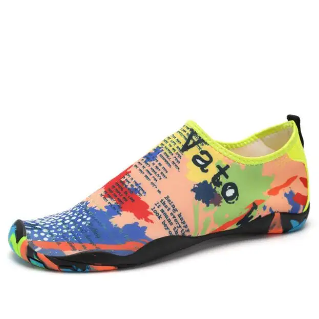 Swimming Water Shoes Men And Women Beach Camping Shoes Adult Unisex Flat Soft Walking Lover Aqua Shoes sneakers zapatos de mujer
Swimming Water Shoes Men And Women Beach Camping Shoes Adult Unisex Flat Soft Walking Lover Aqua Shoes sneakers zapatos de mujer