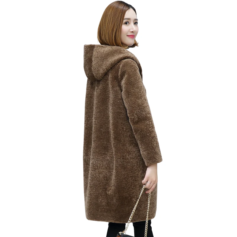 Real Fur Coat Sheep Shearing Fur Coat Women Fur Collor Long Wool Jacket 2018 Winter Coat Women Hooded Tops Plus Size ZT239
Real Fur Coat Sheep Shearing Fur Coat Women Fur Collor Long Wool Jacket 2018 Winter Coat Women Hooded Tops Plus Size ZT239