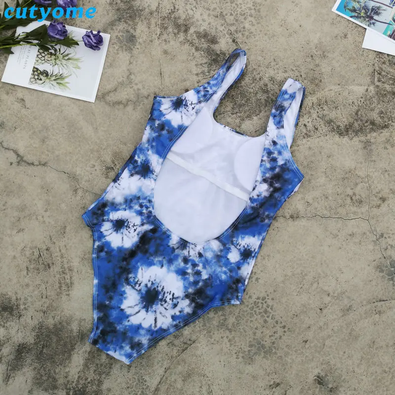 Family Matching Swimwear Floral Print Beachwear One Piece Mommy and me swimsuit swimming trunks for kids Girls Women Family Set (20)