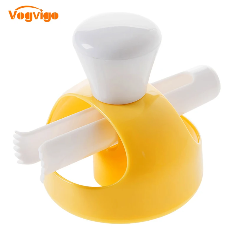 VOGVIGO2018 New Plastic Donut Mould with Nippers Hollow Bread Mold Mould Baking Tools Kitchen Gadgets
VOGVIGO2018 New Plastic Donut Mould with Nippers Hollow Bread Mold Mould Baking Tools Kitchen Gadgets
