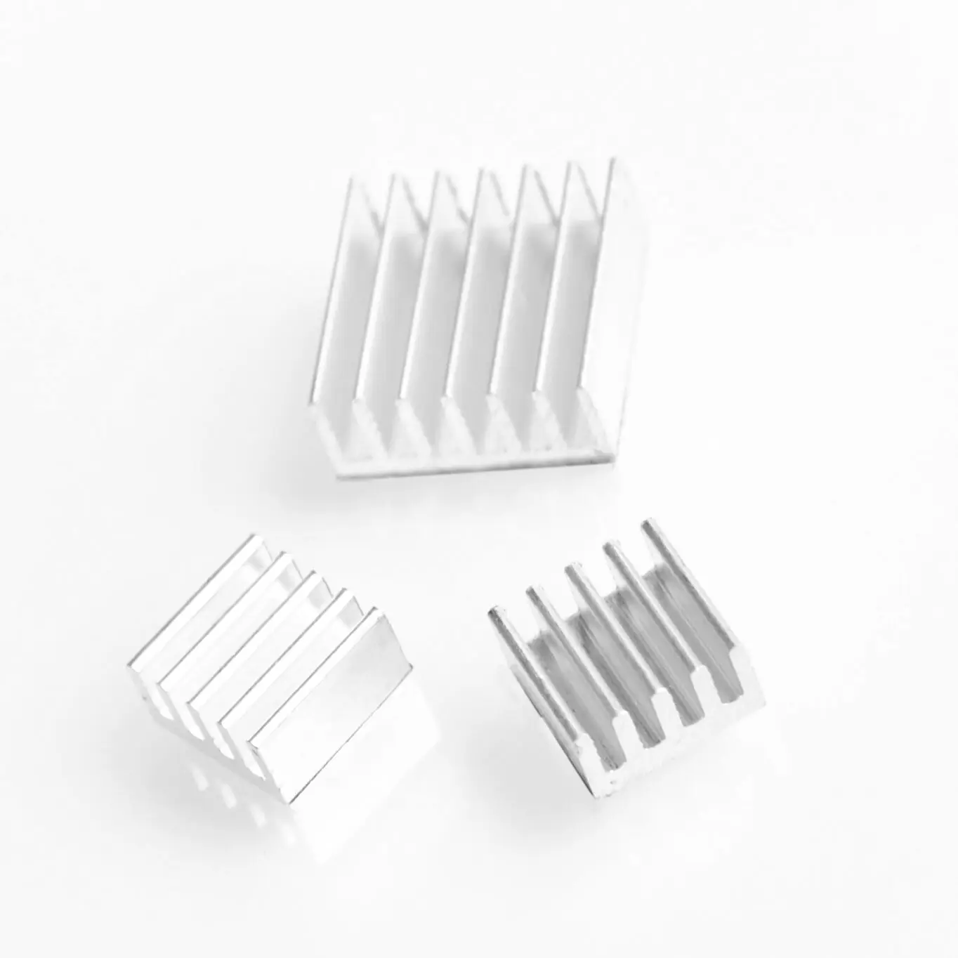 3pcs + Adhesive Raspberry Pi 3 Heatsink Cooler Pure Aluminum Heat Sink Set Kit Radiator For Cooling Raspberry Pi 2 B
3pcs + Adhesive Raspberry Pi 3 Heatsink Cooler Pure Aluminum Heat Sink Set Kit Radiator For Cooling Raspberry Pi 2 B