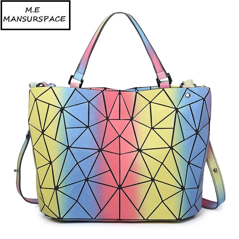 MANSUPSPACE rainbow PVC Female Folded Geometric Plaid bao bag Fashion Casual Tote diamond luminous Women Handbag
MANSUPSPACE rainbow PVC Female Folded Geometric Plaid bao bag Fashion Casual Tote diamond luminous Women Handbag