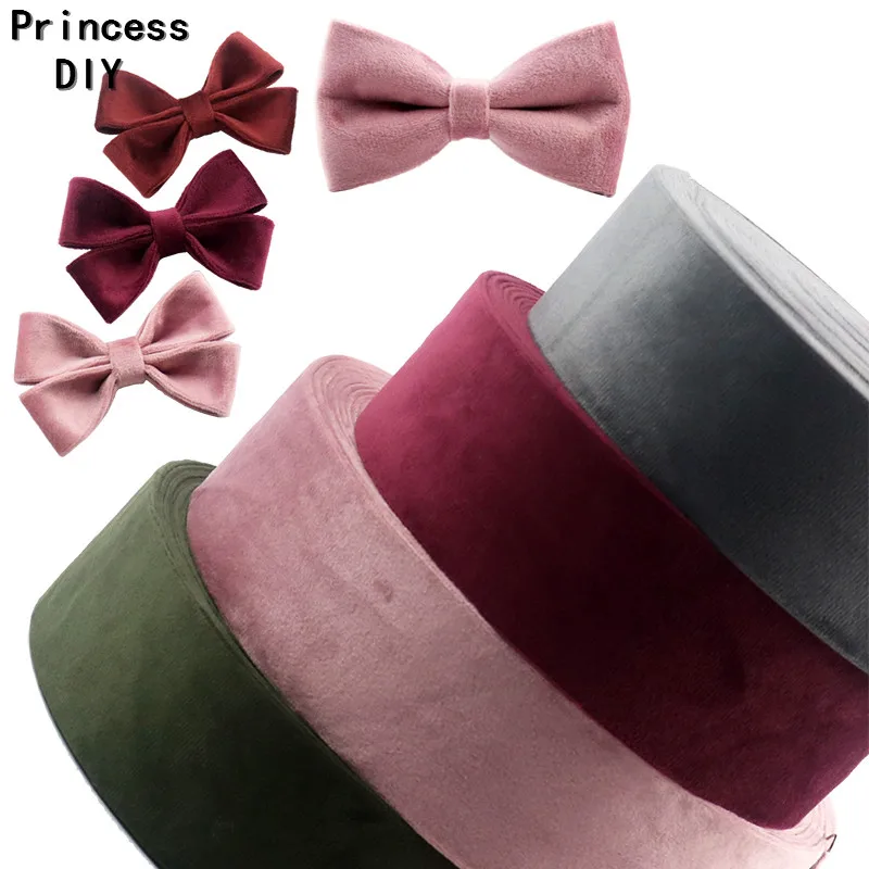 5Meter/Lot 10 25 50mm High Quality Thick Velvet Ribbon Fall Ribbon Winter Riband DIY Hair Bow Accessory Choker Collar Material
5Meter/Lot 10 25 50mm High Quality Thick Velvet Ribbon Fall Ribbon Winter Riband DIY Hair Bow Accessory Choker Collar Material
