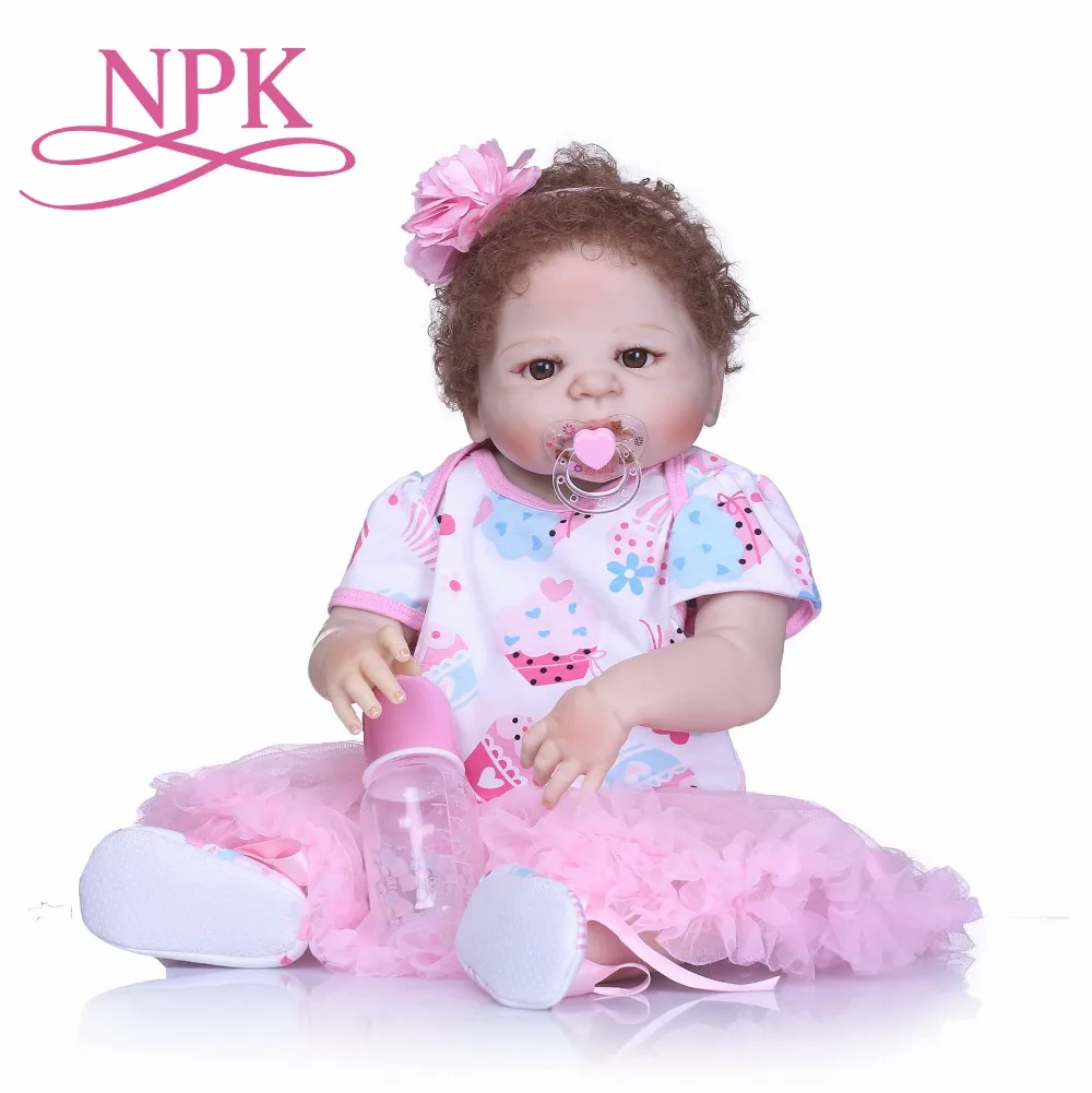 Lifelike Silicone Reborn Baby Menina Newborn Baby Dolls Full Vinyl body Rooted Curly Fiber Hair Kids Playmates and Toys Birthday
Lifelike Silicone Reborn Baby Menina Newborn Baby Dolls Full Vinyl body Rooted Curly Fiber Hair Kids Playmates and Toys Birthday