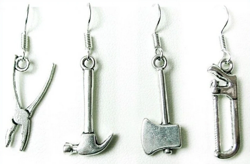 Wholesale 20Pair Fashions Creative Earrings Vintage Silver Tools Hammer Axe Saw Pliers Charm Pendants Drape Earrings DIY Jewelry
Wholesale 20Pair Fashions Creative Earrings Vintage Silver Tools Hammer Axe Saw Pliers Charm Pendants Drape Earrings DIY Jewelry