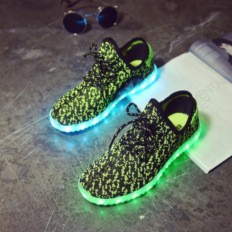 NEW Children & Adult Shoes Boys & Girl Shoes With LED USB Charger Air Breathable Shoes Fashion Men & Women Sneakers Size 30-45
NEW Children & Adult Shoes Boys & Girl Shoes With LED USB Charger Air Breathable Shoes Fashion Men & Women Sneakers Size 30-45