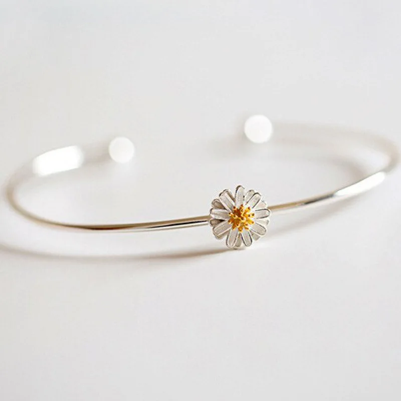 Silver Plated Open Charming Cuff Bracelet Bangle Jewelry Beautiful Female Sunflower Daisy Flower Pattern Bangle Bracelet Women
Silver Plated Open Charming Cuff Bracelet Bangle Jewelry Beautiful Female Sunflower Daisy Flower Pattern Bangle Bracelet Women