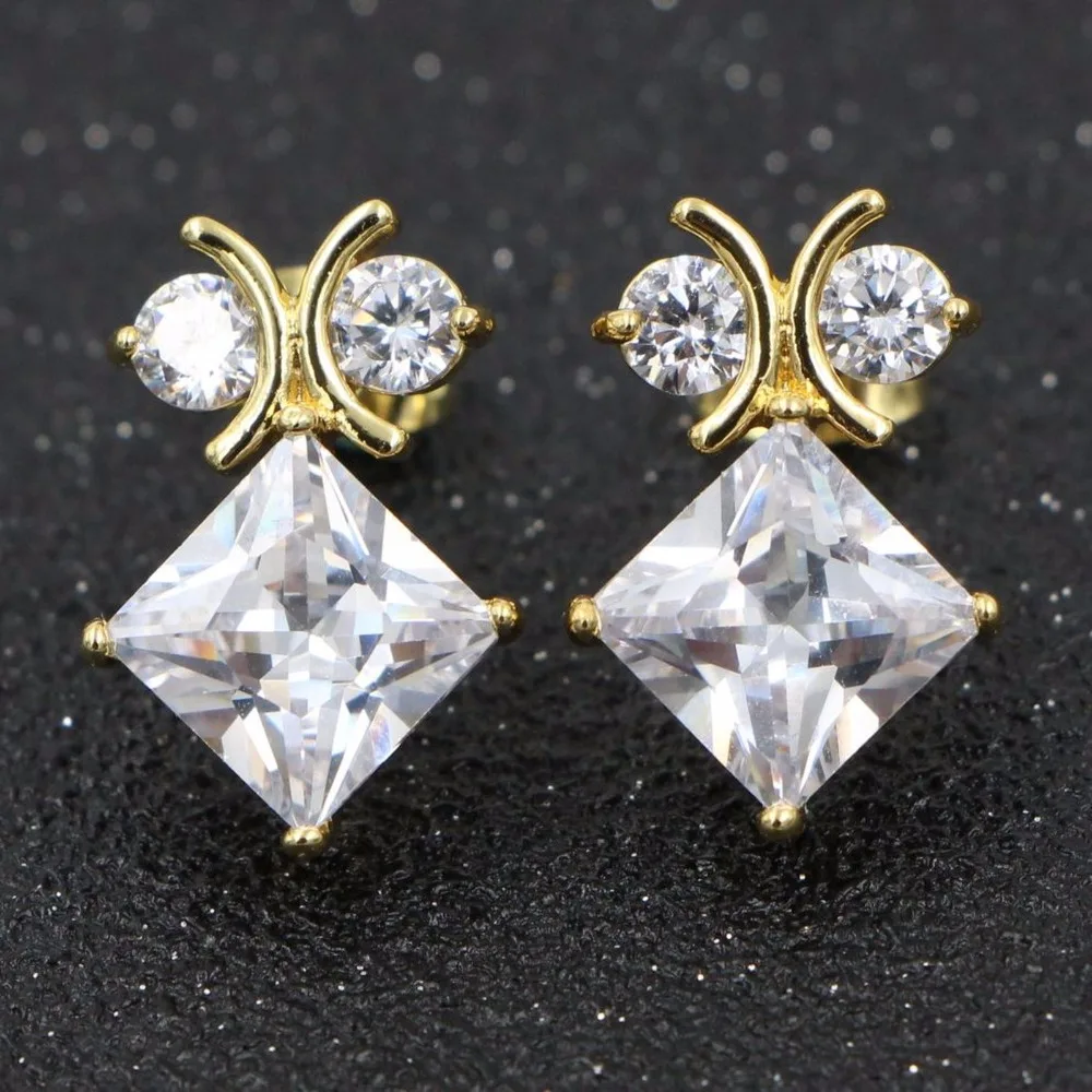 HeeZen Trendy Plated Gold-Colour Stud Earrings with Pure Crystal Cubic Zirconia Stones Fashion Jewelry Earrings for Women Girl
HeeZen Trendy Plated Gold-Colour Stud Earrings with Pure Crystal Cubic Zirconia Stones Fashion Jewelry Earrings for Women Girl