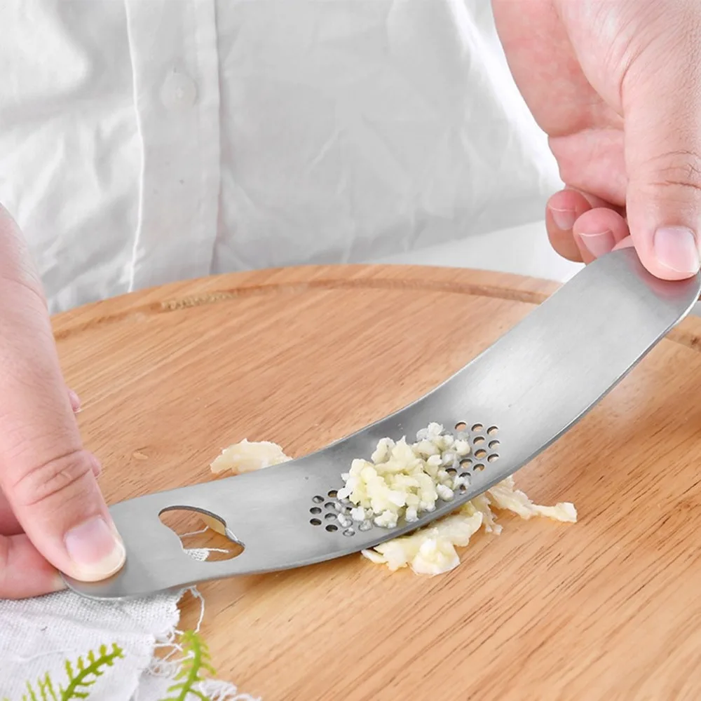 Stainless Steel Garlic Press with Bottle Opener Manual Garlic Paste Tool Grinding Slicer Chopper Cutter Kitchen Accessories
Stainless Steel Garlic Press with Bottle Opener Manual Garlic Paste Tool Grinding Slicer Chopper Cutter Kitchen Accessories