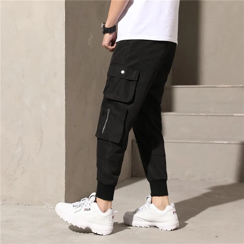 New model Casual pants men Loose overalls Hip hop Korean version Trendy Leggings Tighten-up Hallen trousers
New model Casual pants men Loose overalls Hip hop Korean version Trendy Leggings Tighten-up Hallen trousers