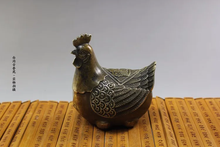 Из бронзы, чистая медь Латунное украшение, удача, знаки зодиака, курица, курица, Броды, счастливый городской домик, антикварные украшения, статуя
Из бронзы, чистая медь Латунное украшение, удача, знаки зодиака, курица, курица, Броды, счастливый городской домик, антикварные украшения, статуя