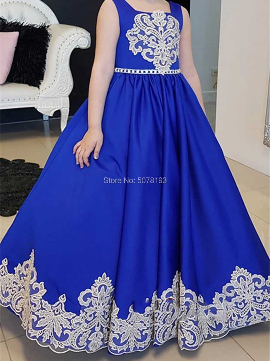 7131 New in square collar A-line floor-length bule fashion flower girl dresses appliques&beaded&belt&bow free shipping
7131 New in square collar A-line floor-length bule fashion flower girl dresses appliques&beaded&belt&bow free shipping