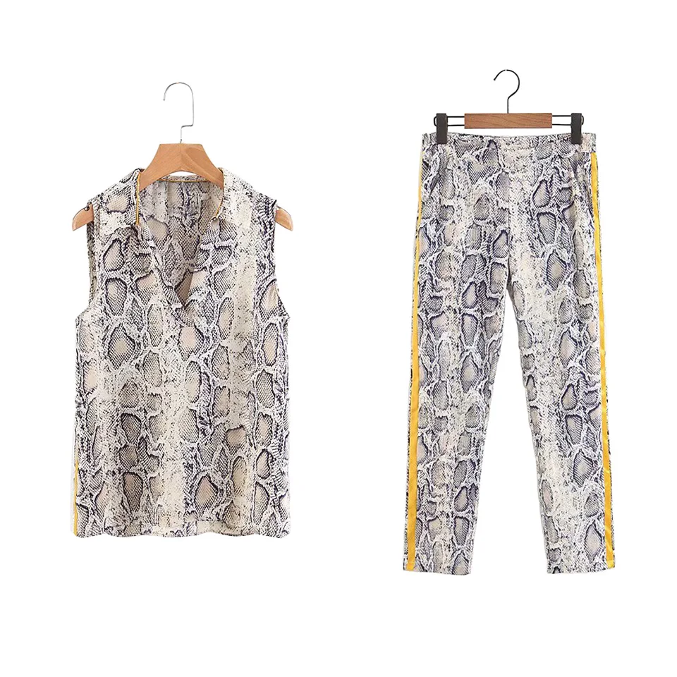 2019 Summer Fashion 2-piece sets Sleeveless Snake Print Tanks Tops and Pants Female Casual Two piece sets Suits Clothes
2019 Summer Fashion 2-piece sets Sleeveless Snake Print Tanks Tops and Pants Female Casual Two piece sets Suits Clothes