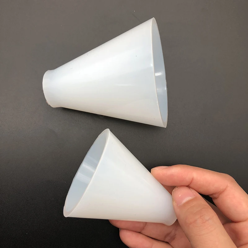 1pcs Triangular Pyramid Silicone UV Resin Craft Mould Finding For DIY Pendant Jewelry Accessories Making Tools
1pcs Triangular Pyramid Silicone UV Resin Craft Mould Finding For DIY Pendant Jewelry Accessories Making Tools